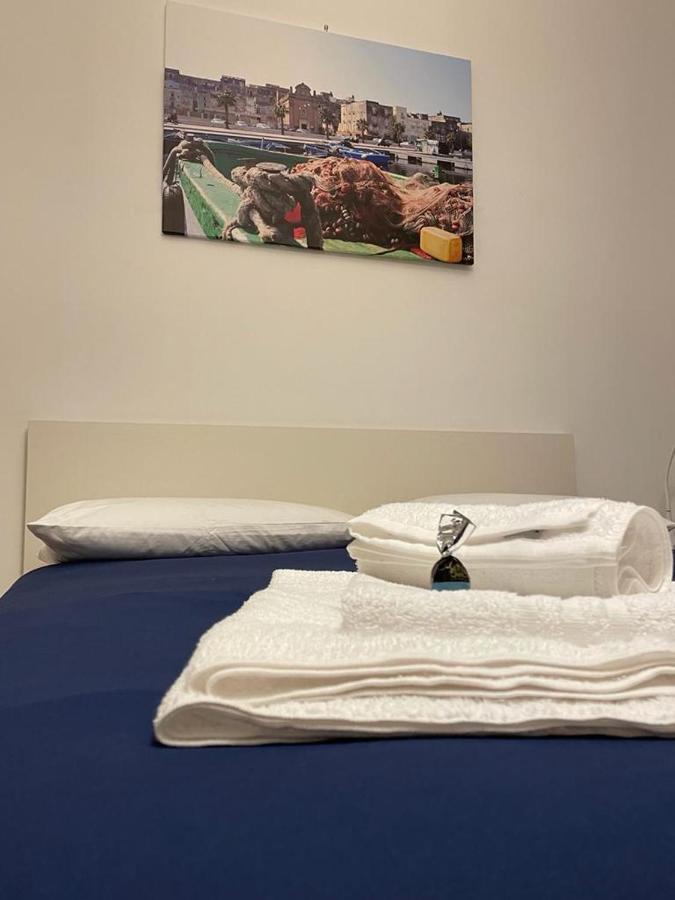 Settimo Sole Affitta Camere Таранто Экстерьер фото